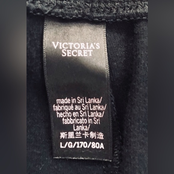 ❤️‍🔥SOLD❤️‍🔥VICTORIA’S SECRET BLING BLACK/SILVER RHINESTONE LEGGINGS-EUC - Picture 7 of 8